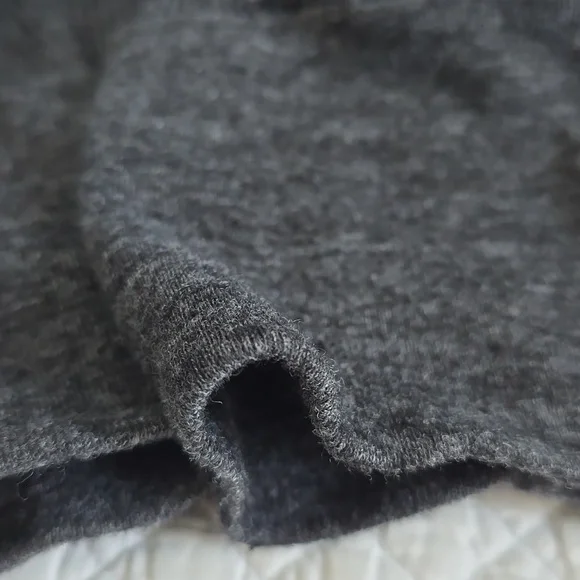 Michael Stars Women's Top - Picture 10 of 10